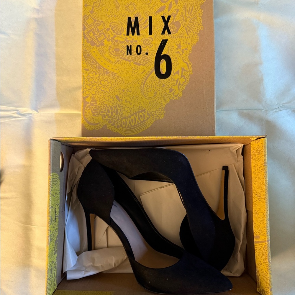 Mix No. 6 Black Stiletto Heels Classic Pumps